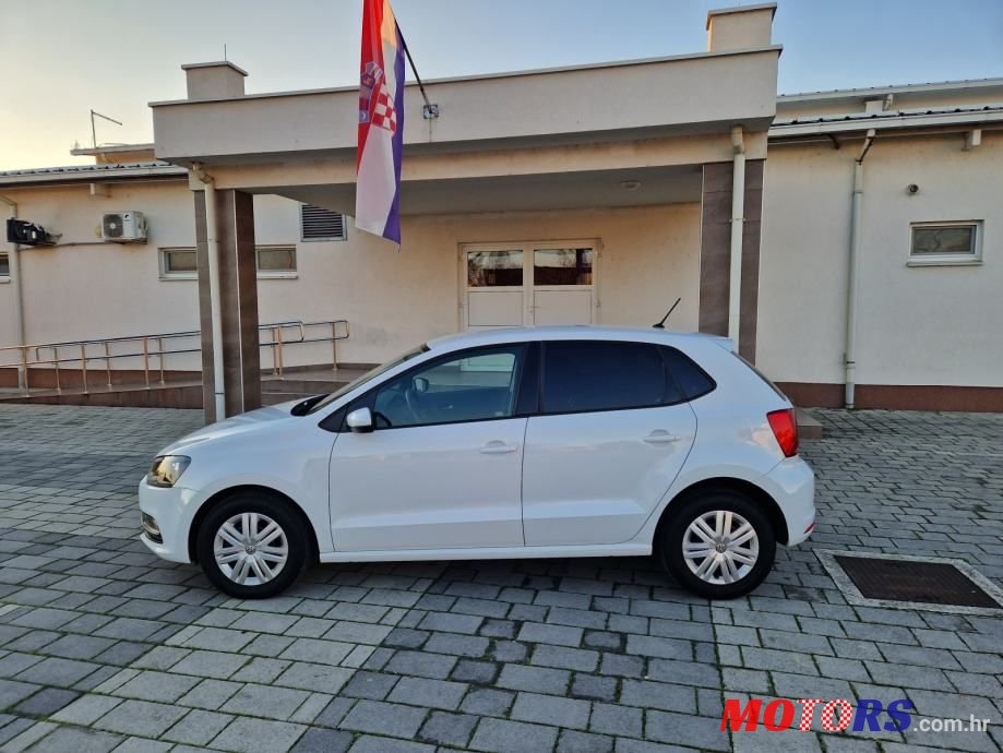 2015' Volkswagen Polo 1,4 Tdi Bmt photo #4