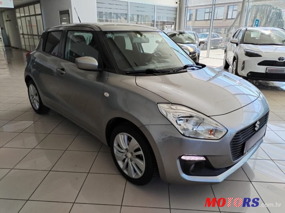 2018' Suzuki Swift 1.2 photo #3