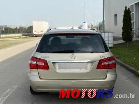 2011' Mercedes-Benz E-Klasa 220 Cdi T photo #6