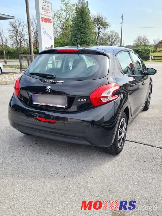 2014' Peugeot 208 1,0 Vti photo #6