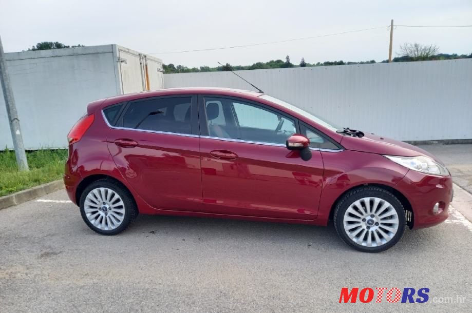 2010' Ford Fiesta 1,4 photo #4