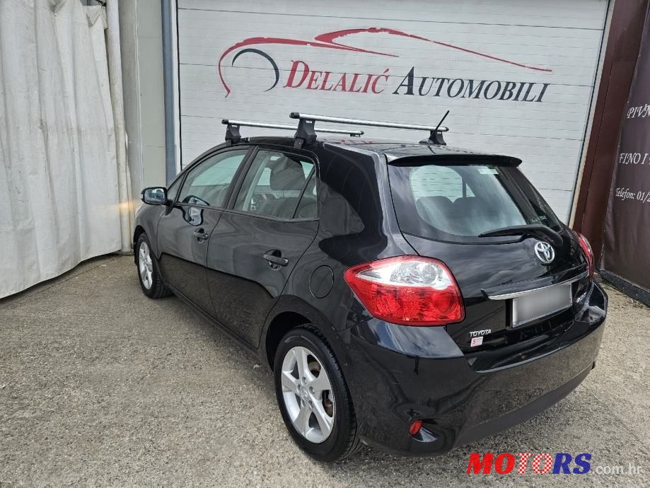 2013' Toyota Auris 1,6 Sport photo #5
