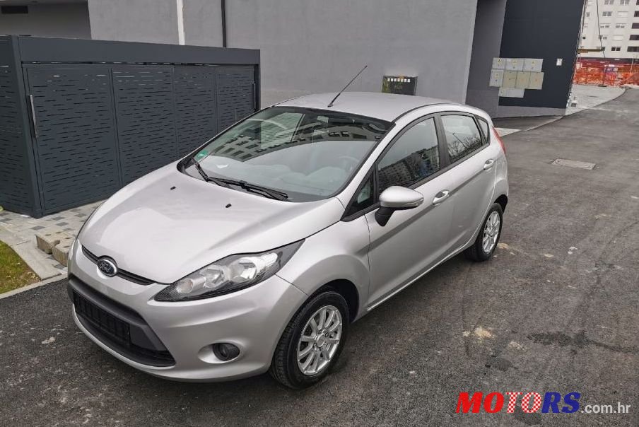 2010' Ford Fiesta 1,4 photo #1