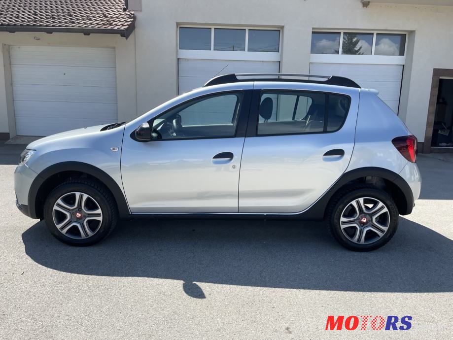 2020' Dacia Sandero photo #5