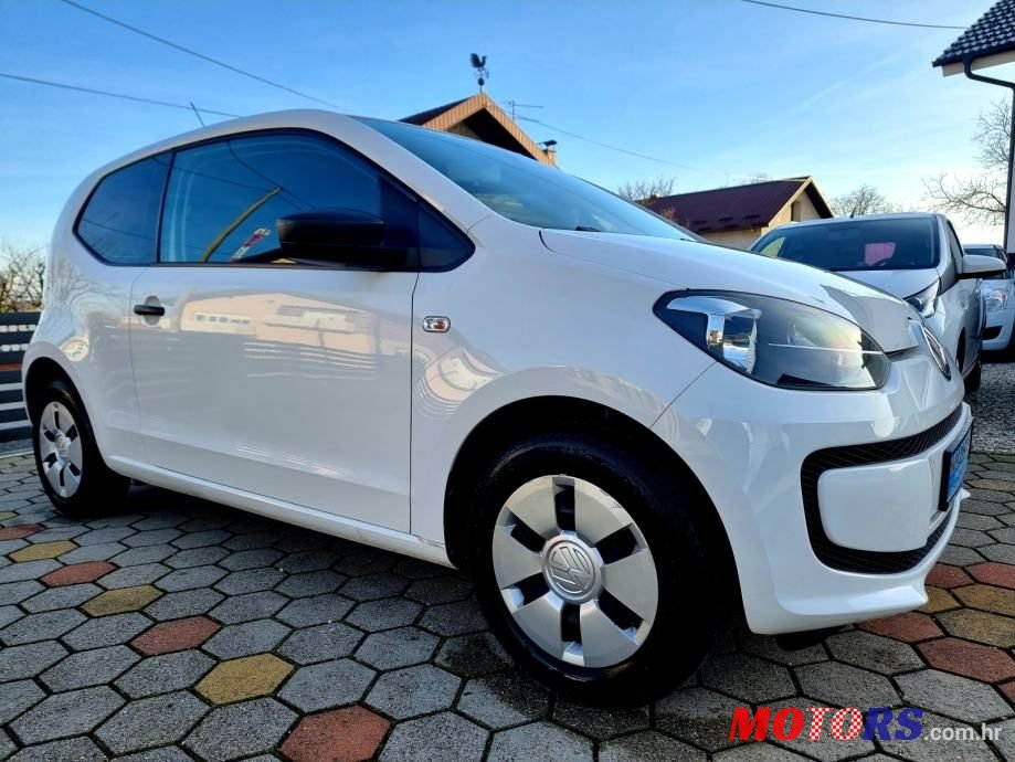 2013' Volkswagen Up! 1,0 Up! photo #4