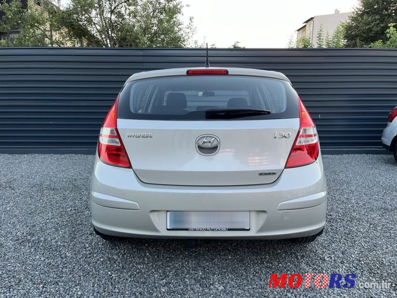 2009' Hyundai i30 1,6 Crdi photo #4