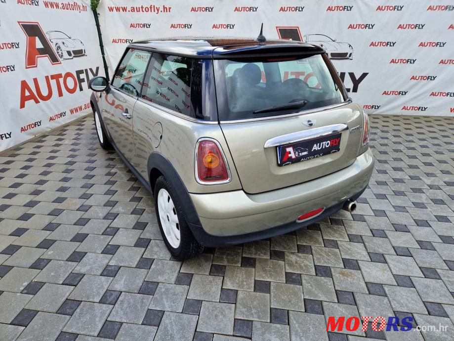 2007' MINI Cooper D photo #6