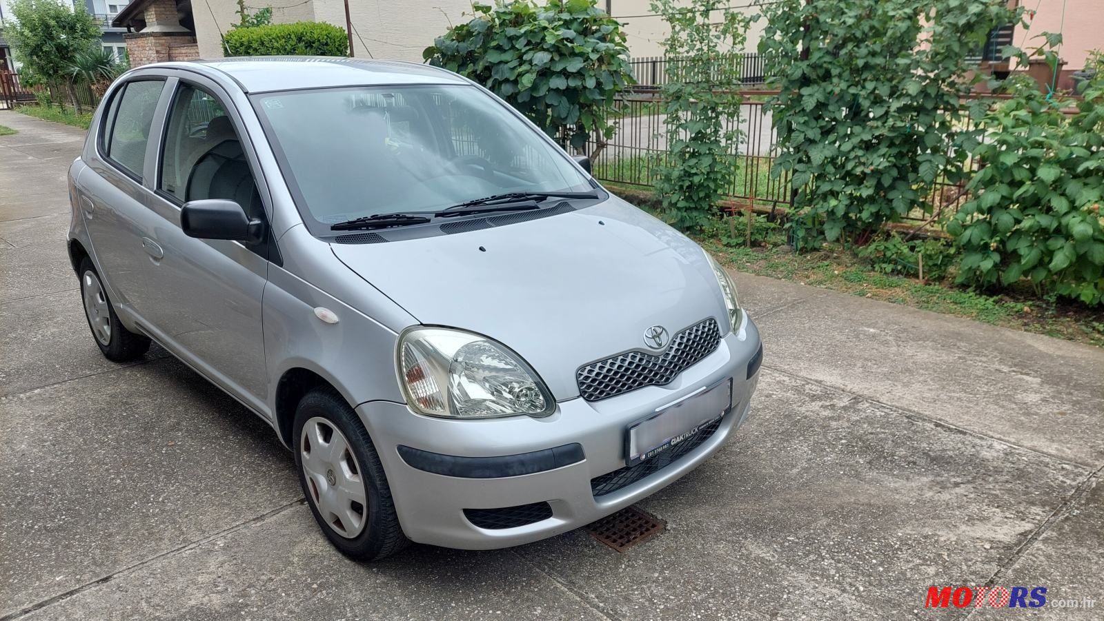 2003' Toyota Yaris 1,0 Vvt-I photo #1