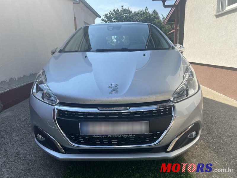 2016' Peugeot 208 1,2 photo #2