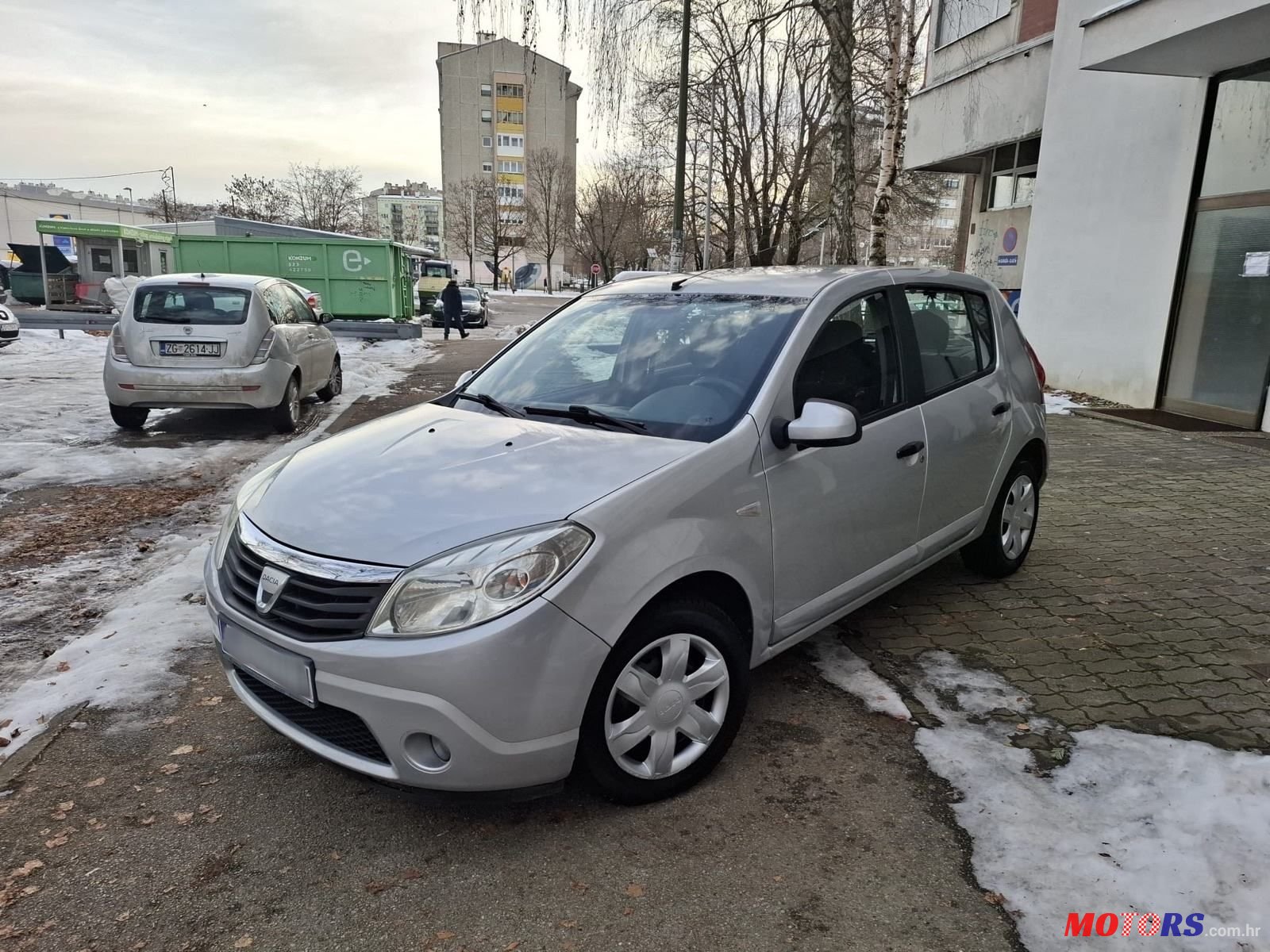2009' Dacia Sandero 1,6 photo #1