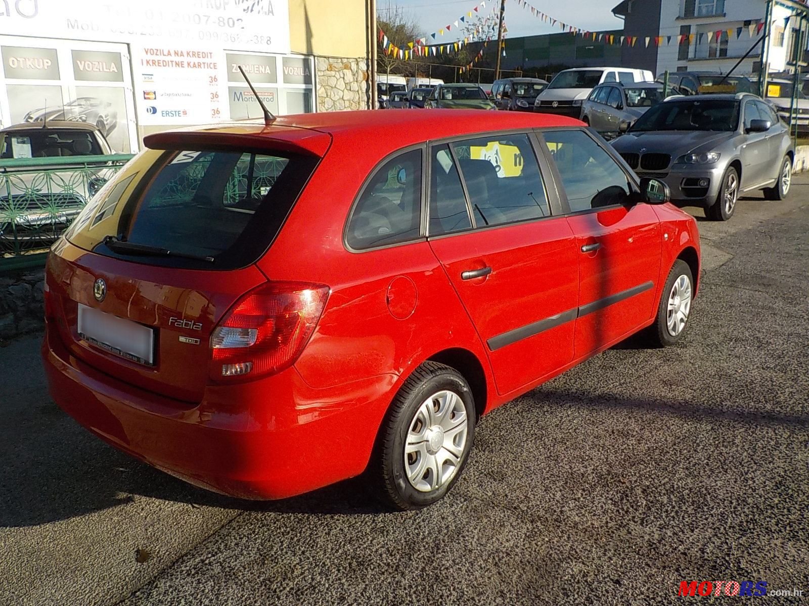2011' Skoda Fabia Combi photo #4