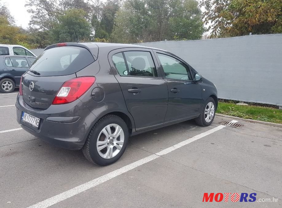 2013' Opel Corsa 1,2 16V photo #1