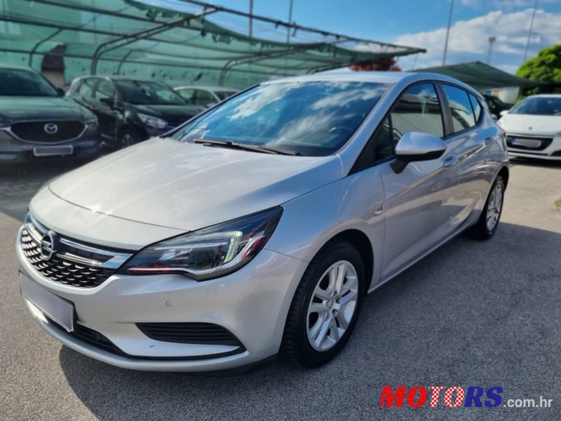 2016' Opel Astra 1.6 Cdti photo #3
