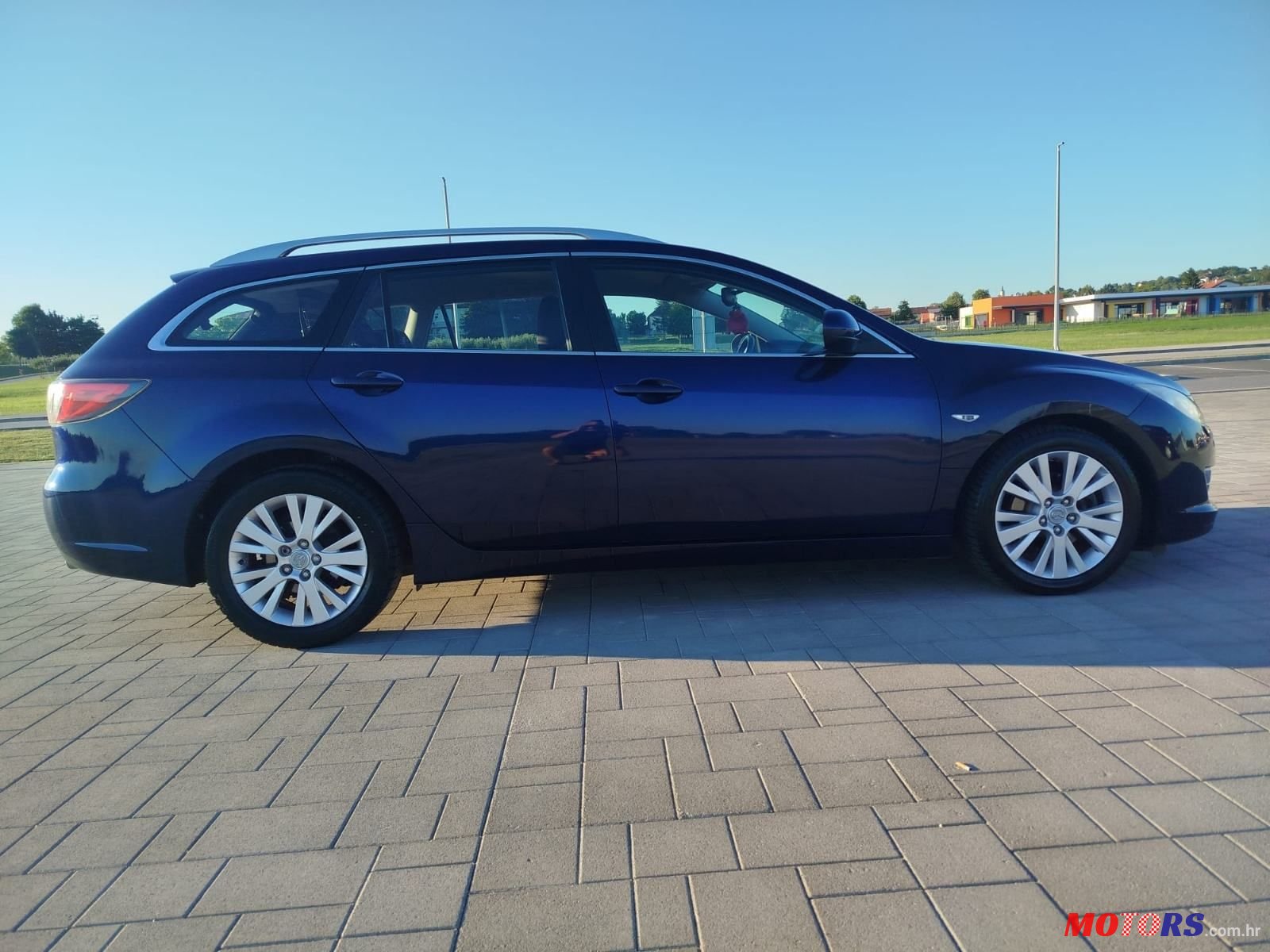 2008' Mazda 6 Sport Combi photo #4