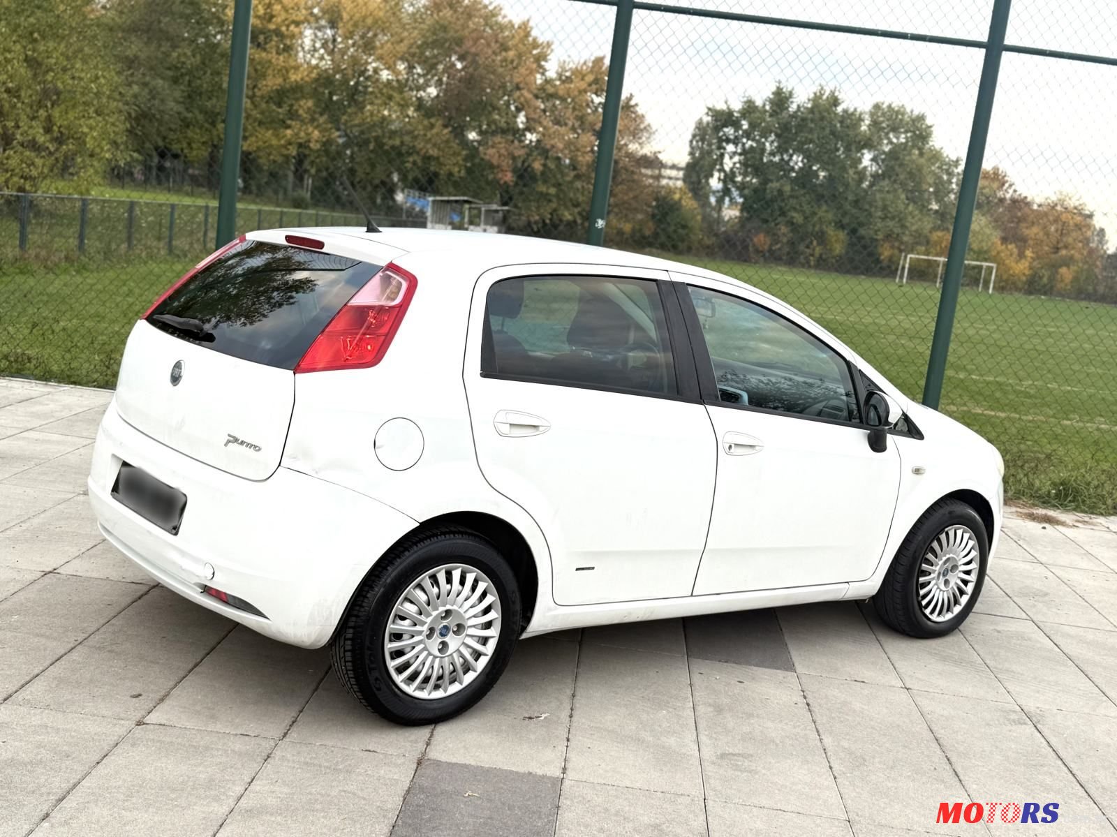 2009' Fiat Grande Punto photo #4