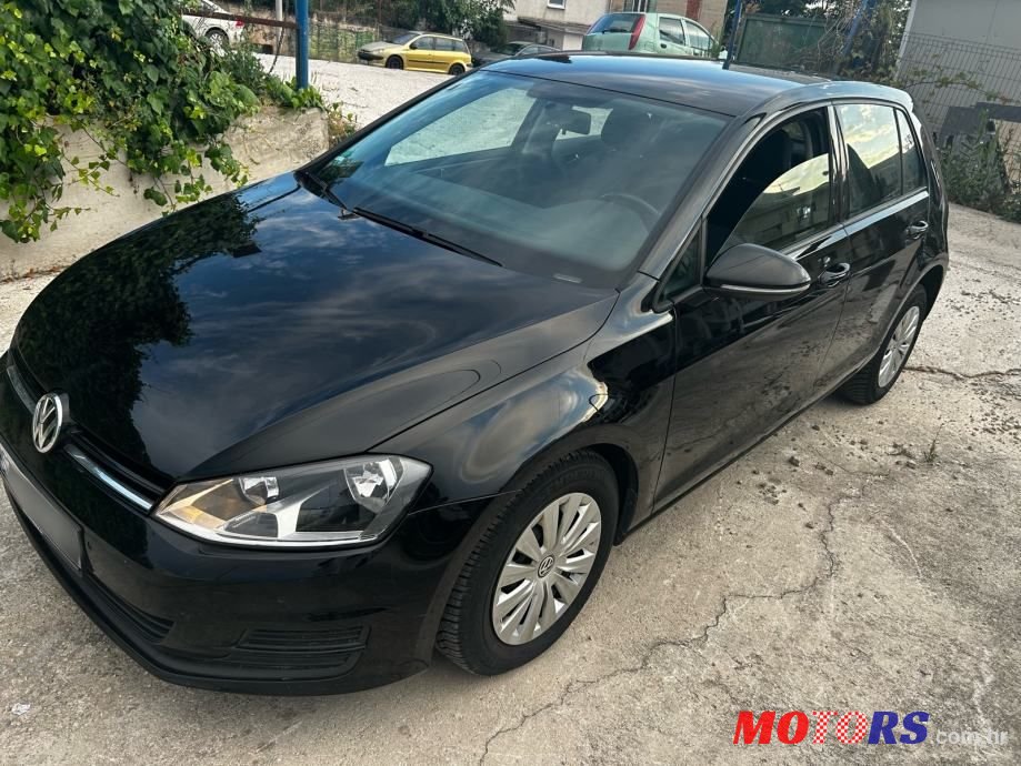 2015' Volkswagen Golf VII 1,6 Tdi Bmt photo #2