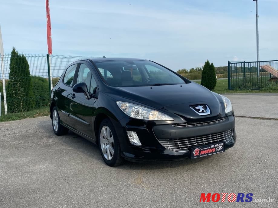 2008' Peugeot 308 photo #3