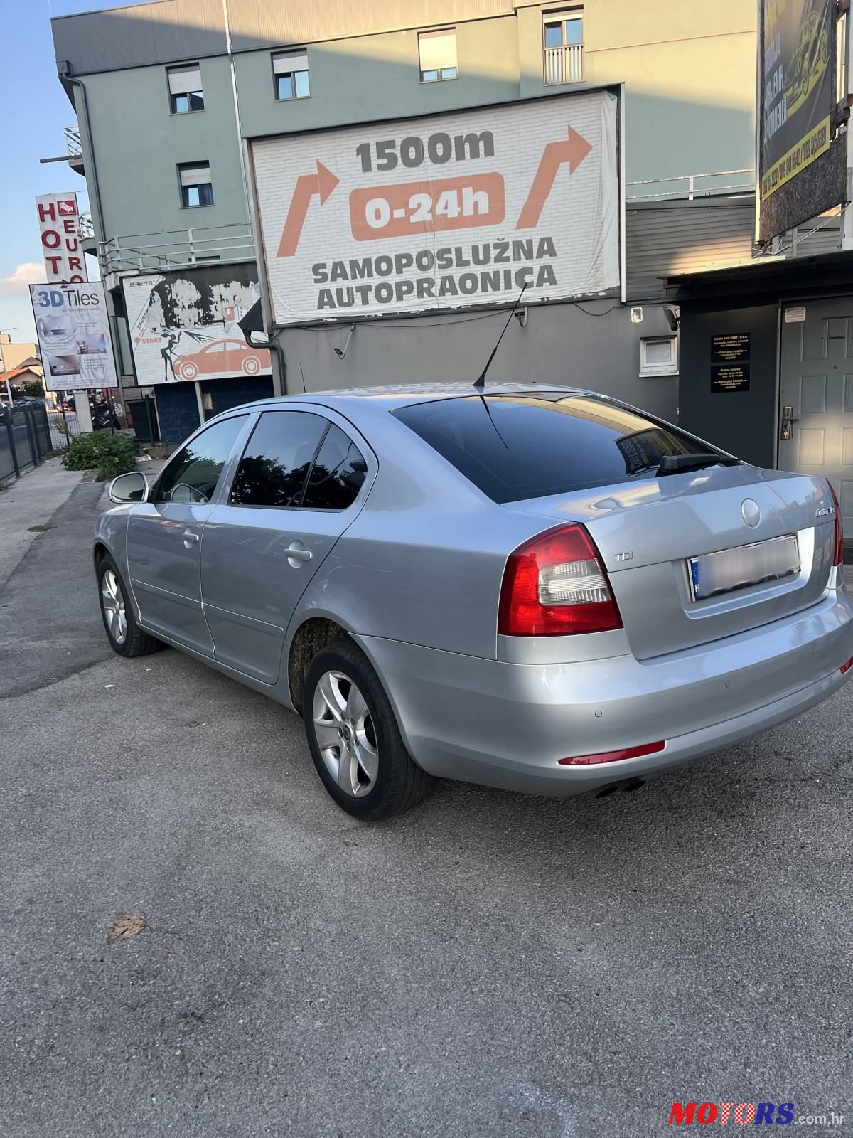 2010' Skoda Octavia 2,0 Tdi photo #4
