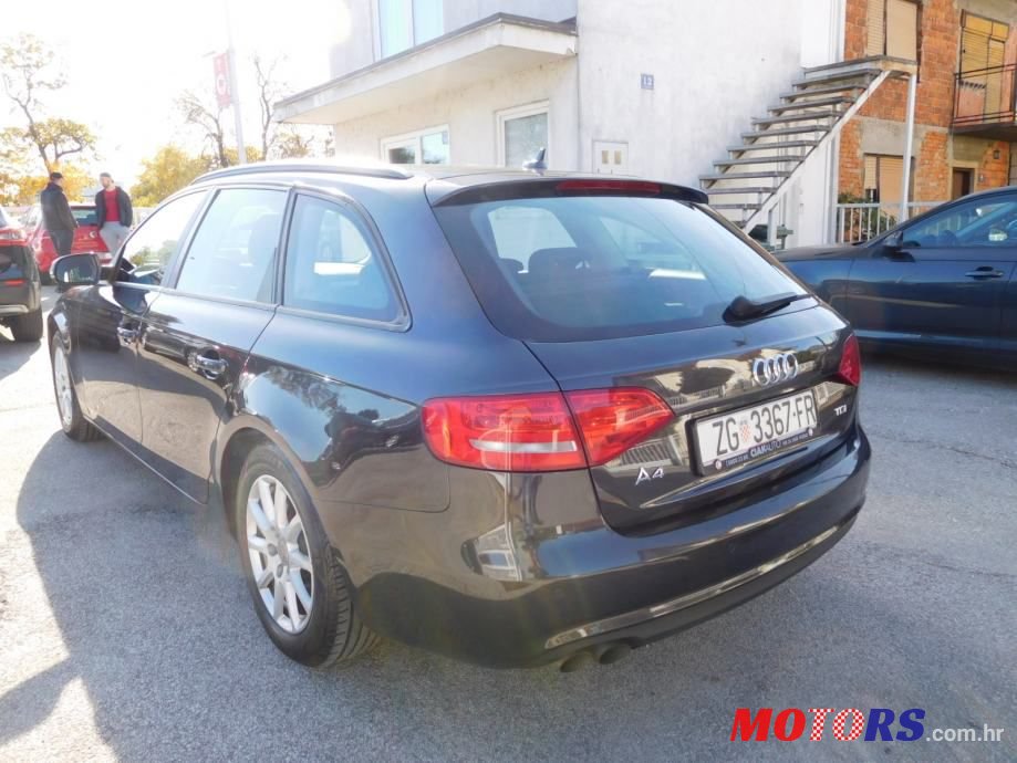 2012' Audi A4 Avant photo #5