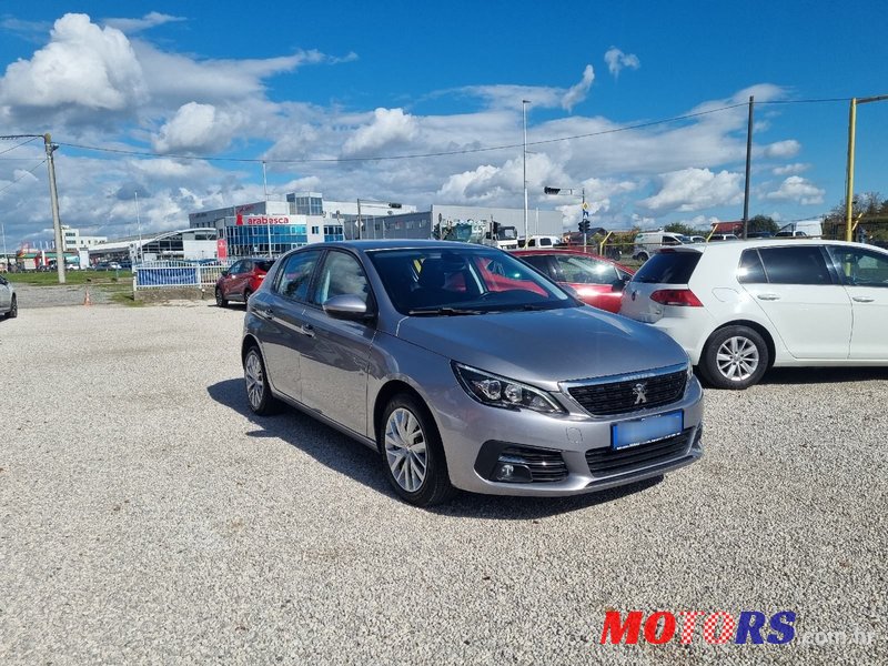 2017' Peugeot 308 1,6 Bluehdi photo #2