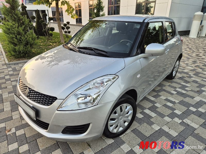 2012' Suzuki Swift 1,2 Se Ac photo #2