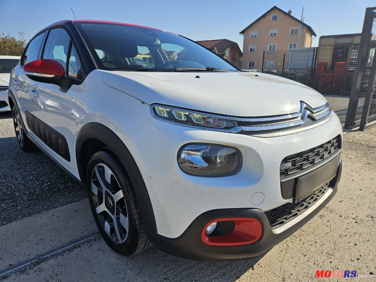 2017' Citroen C3 1,2 Puretech photo #3