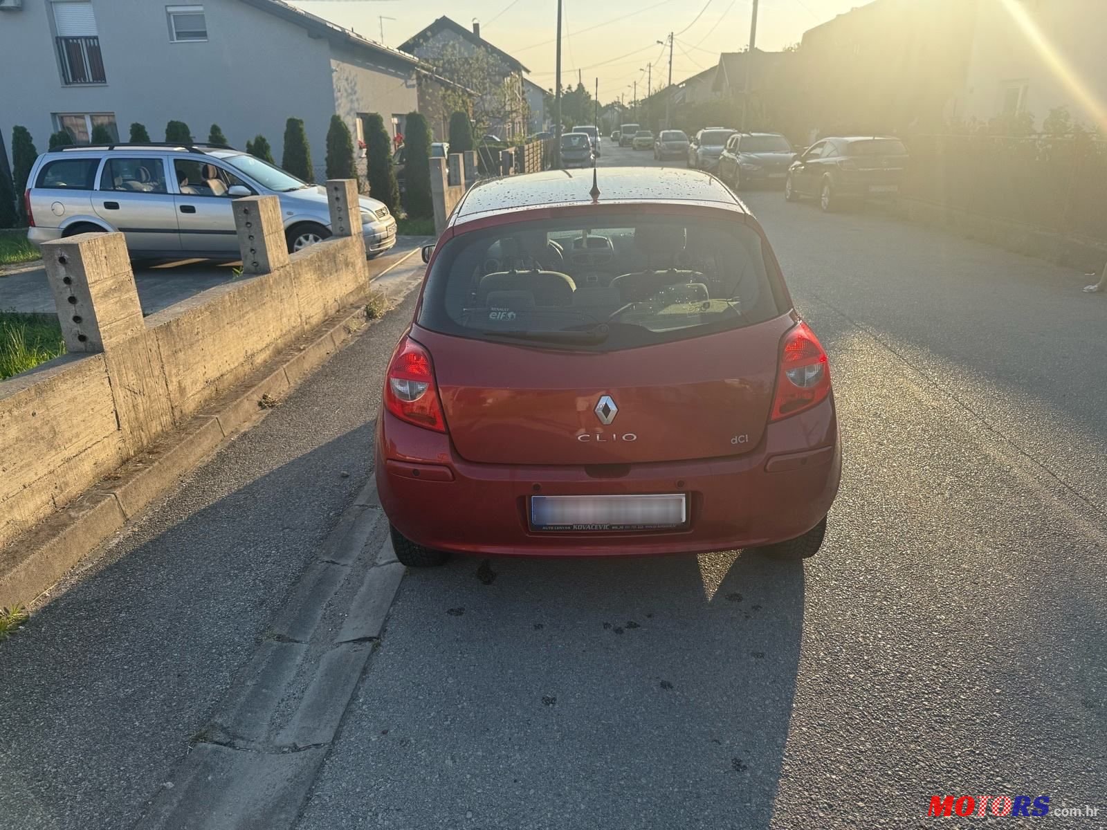 2008' Renault Clio 1,5 Dci photo #2
