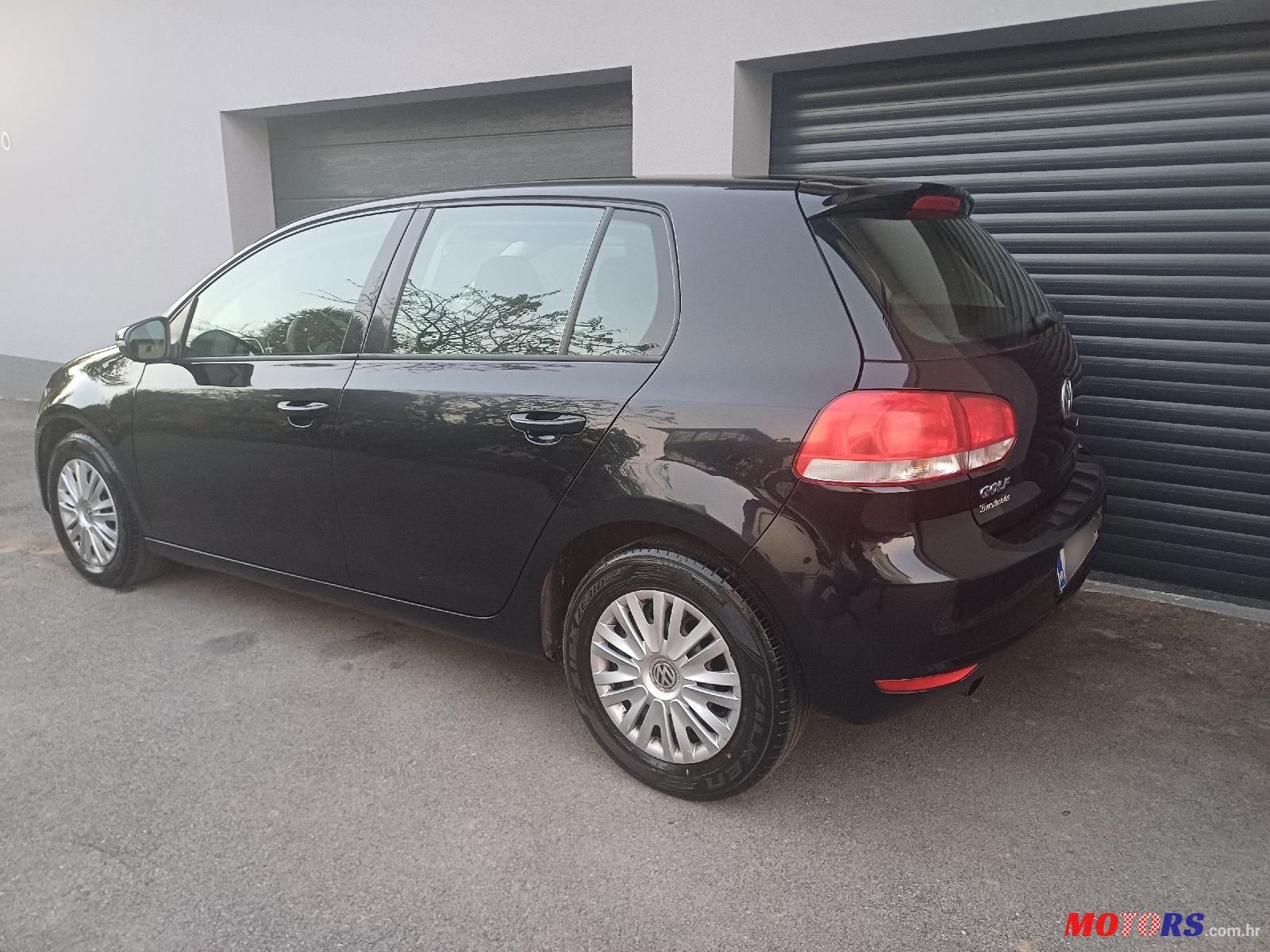 2009' Volkswagen Golf VI 1,6 Tdi photo #5