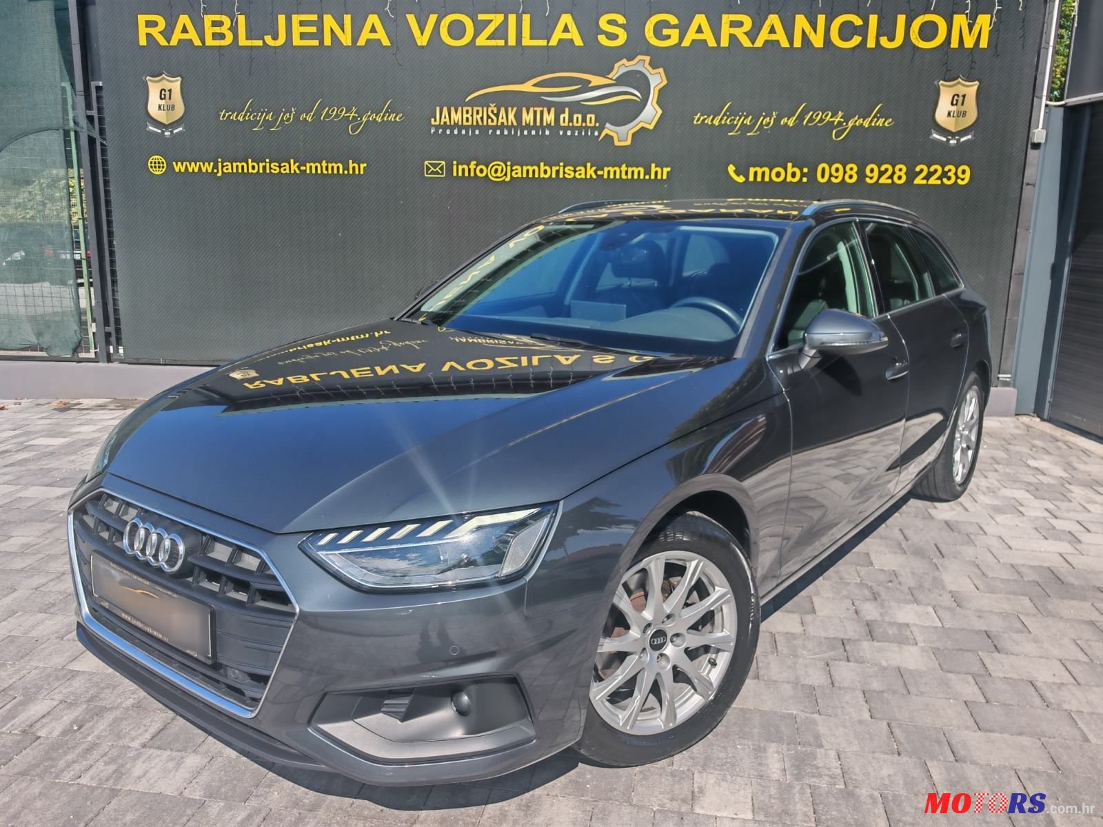 2021' Audi A4 Avant photo #1