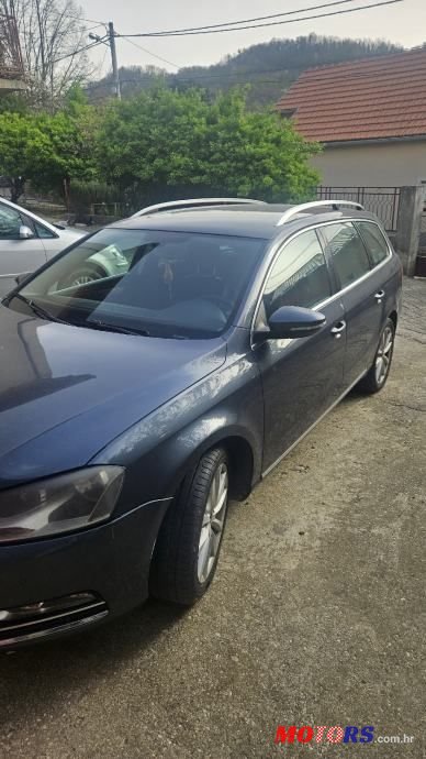 2012' Volkswagen Passat Variant photo #4