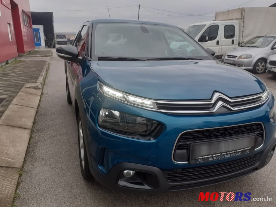 2018' Citroen C4 Cactus 1,2 Puretech photo #4