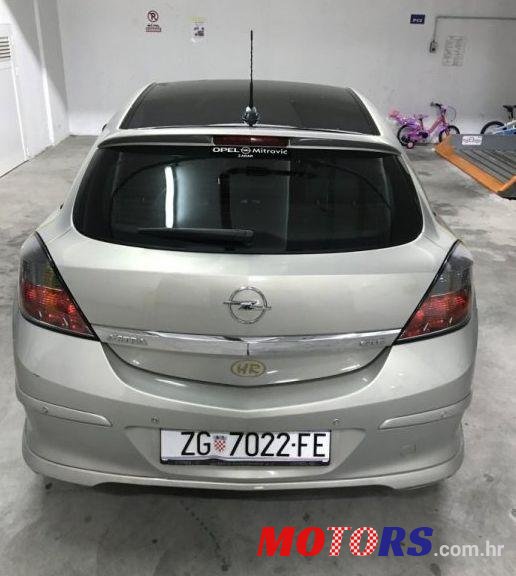 2008' Opel Astra 1,9 Cdti photo #1