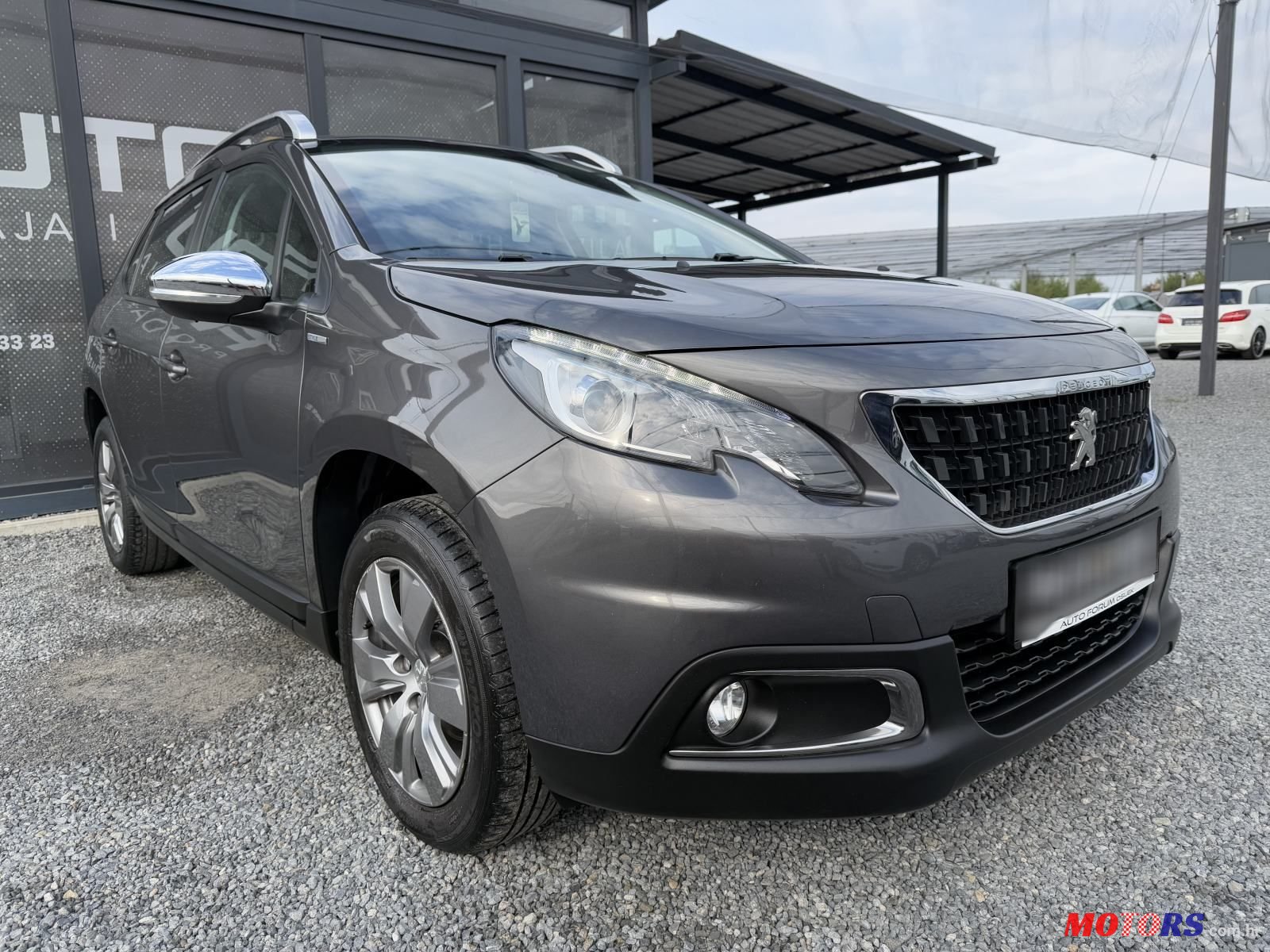 2018' Peugeot 2008 1,2 photo #1