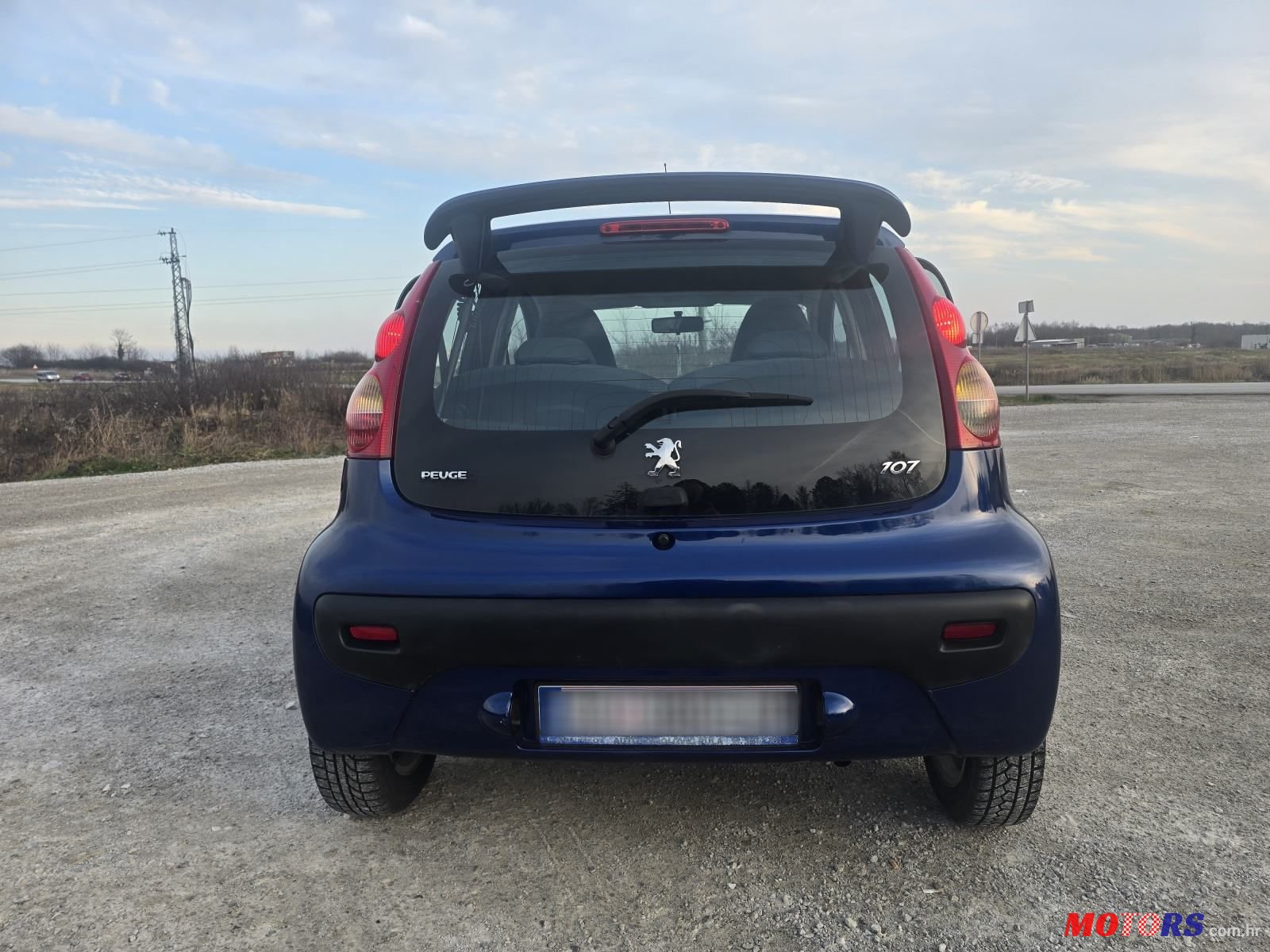 2007' Peugeot 107 1,0 photo #5