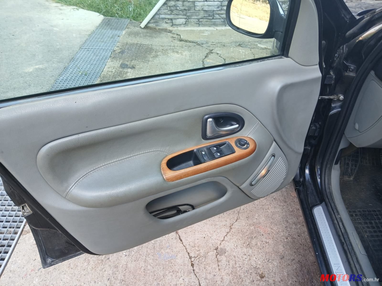 2004' Renault Clio 1,5 Dci photo #6