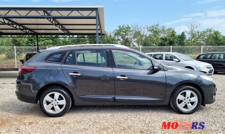 2010' Renault Megane Grandtour 1,5 Dci photo #6