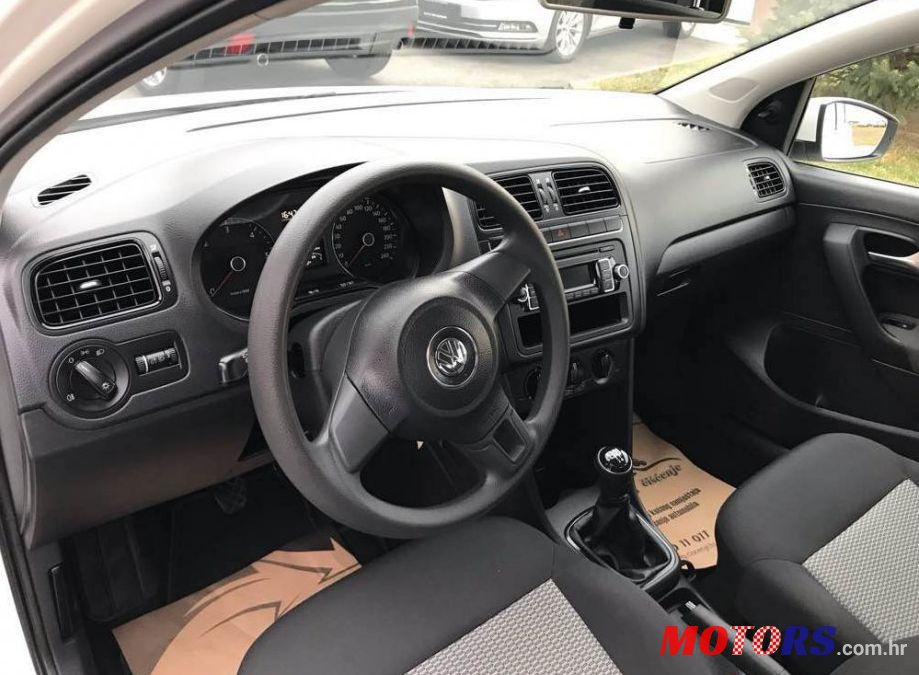 2014' Volkswagen Polo 1,2 Tdi photo #2