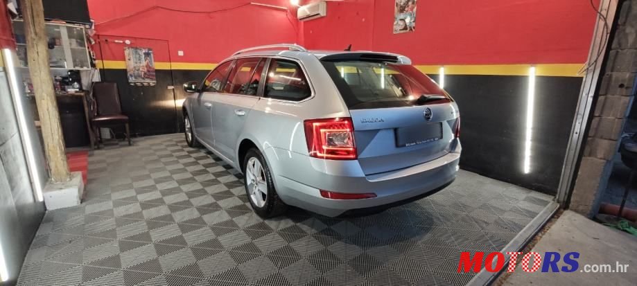 2014' Skoda Octavia Combi photo #6