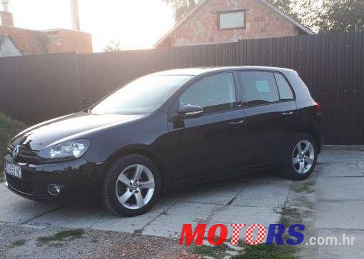 2011' Volkswagen Golf VI 1,6 Tdi photo #3