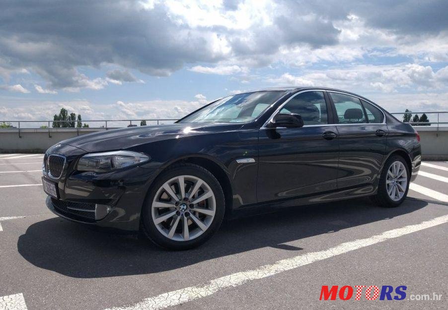 2011' BMW Serija 5 525D photo #1