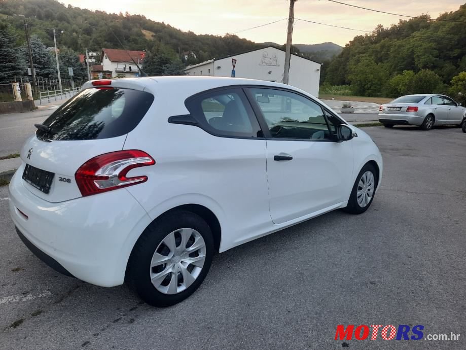 2012' Peugeot 208 1,4 Hdi photo #2