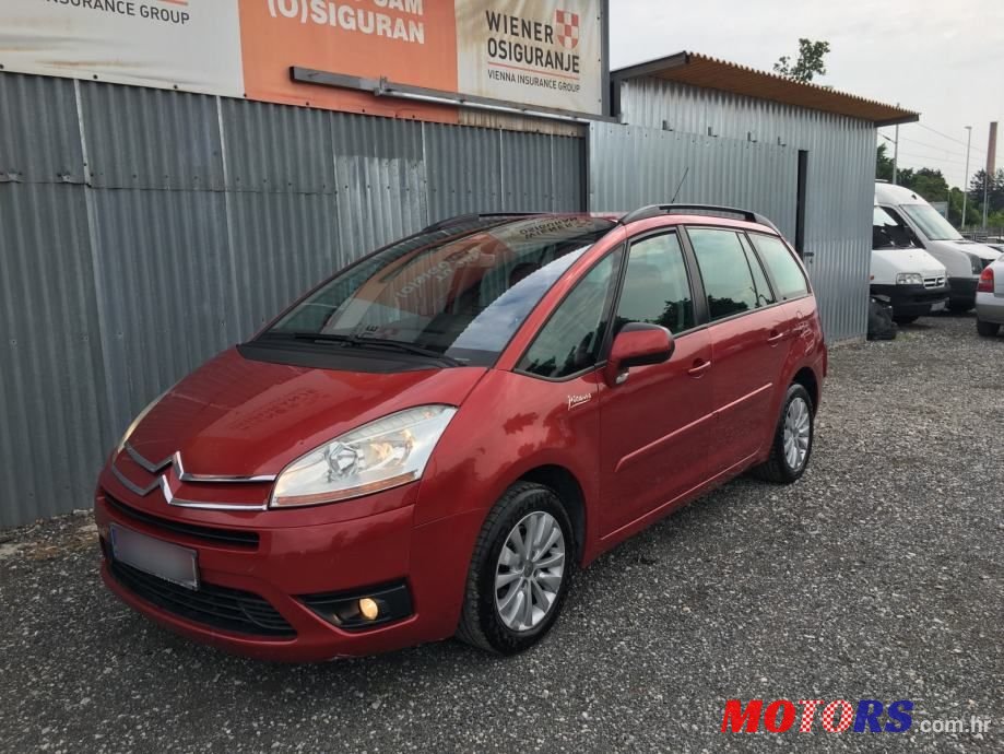 2007' Citroen C4 Grand Picasso photo #2
