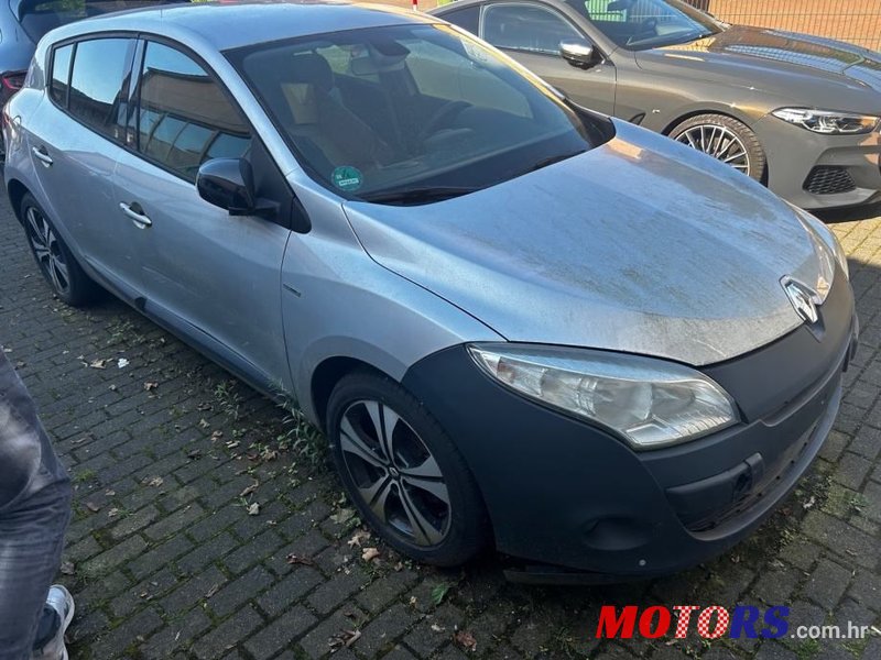 2015' Renault Megane Dci photo #2