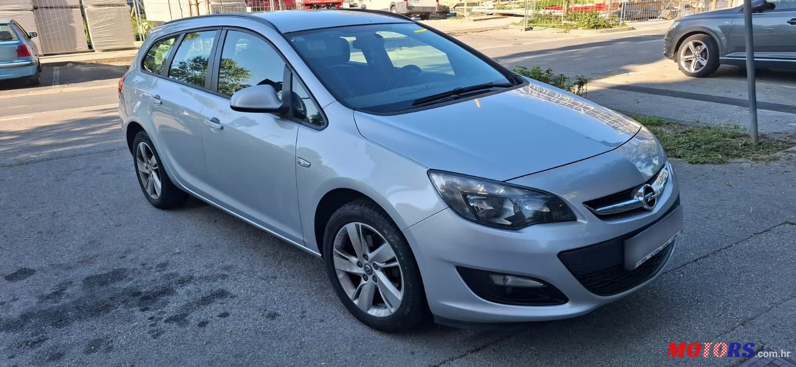 2015' Opel Astra Sports 1,6 Cdti photo #1