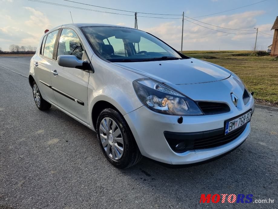 2006' Renault Clio 1,5 Dci photo #4