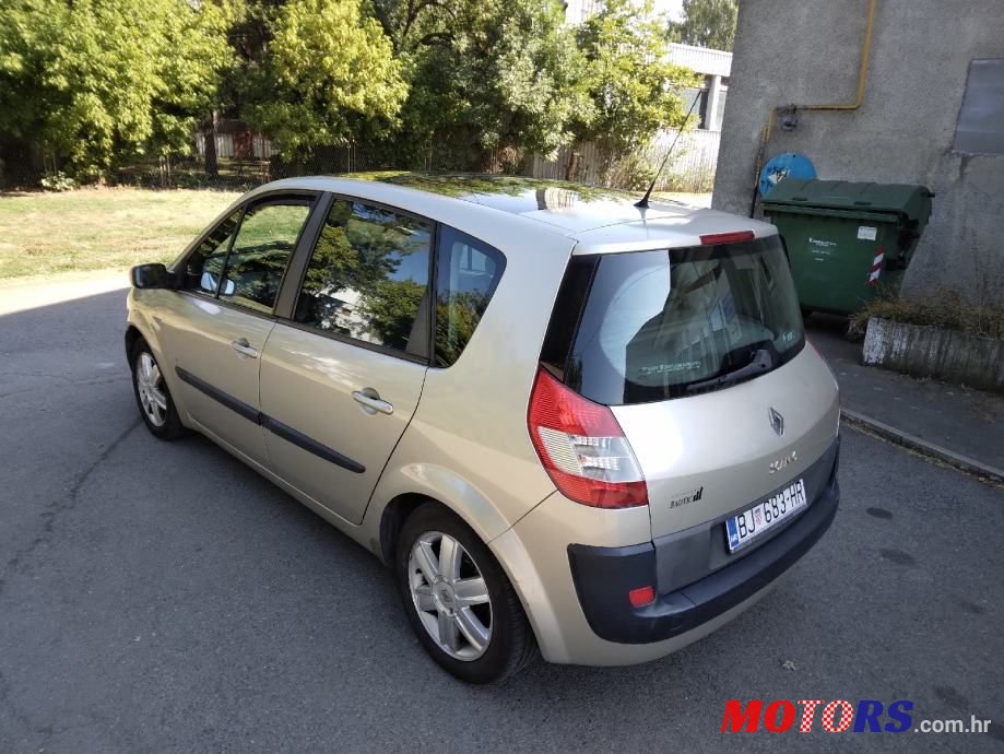 2007' Renault Megane Scenic 1.6 16V photo #4