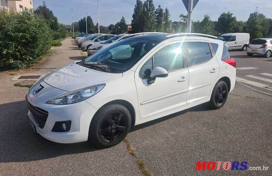 2010' Peugeot 207 Sw 1,4 photo #1