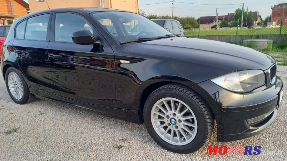 2011' BMW Serija 1 116I Sport photo #4