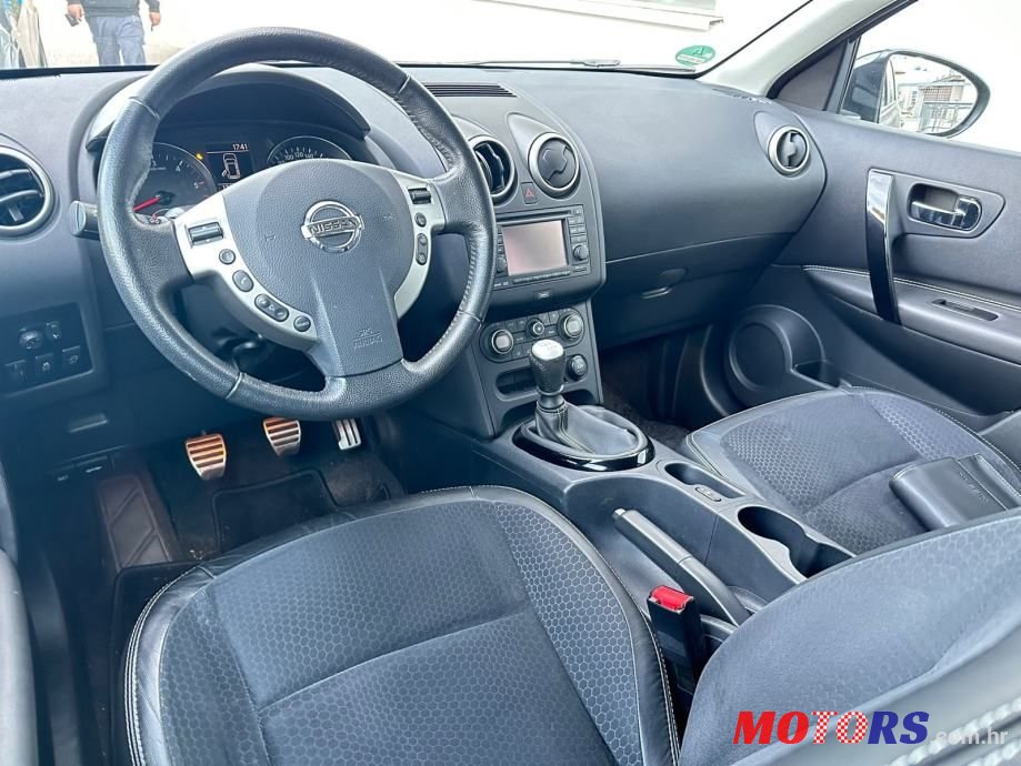 2013' Nissan Qashqai photo #3