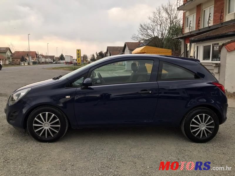 2015' Opel Corsa photo #6